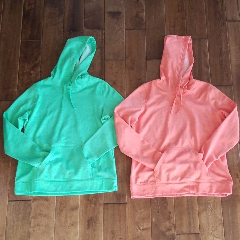 LOT: TWO Xersion Activewear Hoodies size M